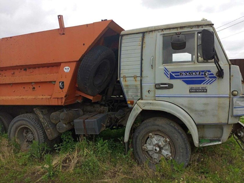Самосвал камаз