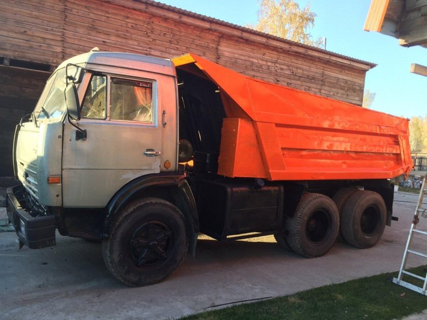 КАМАЗ 5511 самосвал