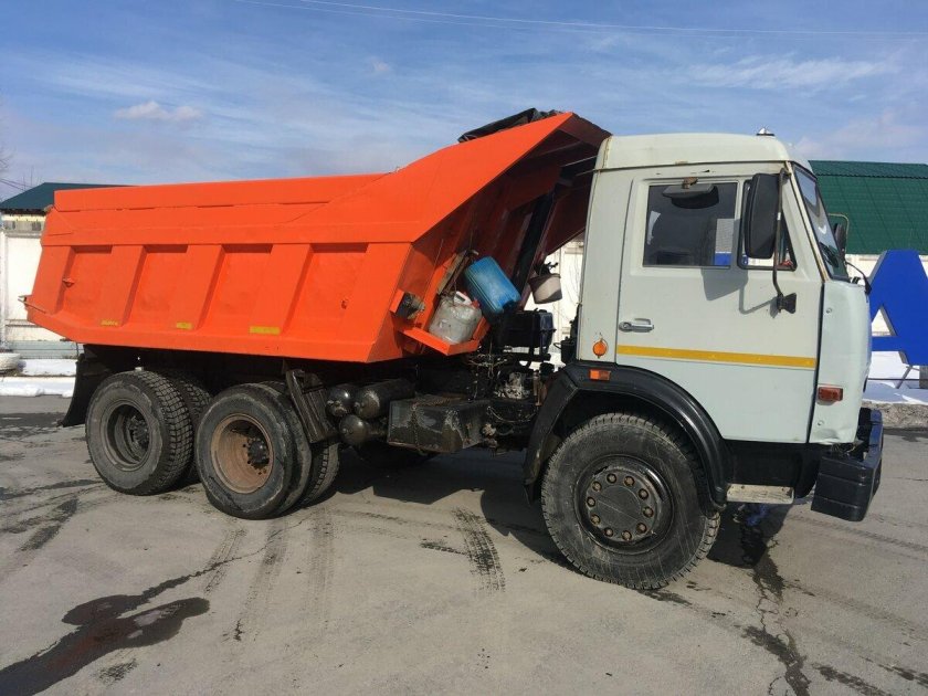 КАМАЗ 55111 15 самосвал