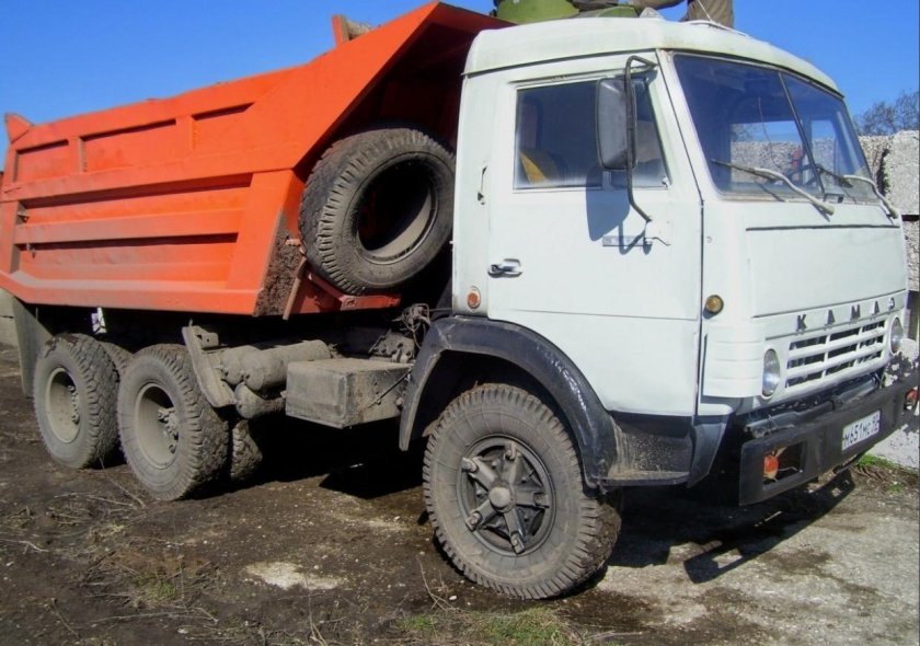 КАМАЗ 55111 самосвал