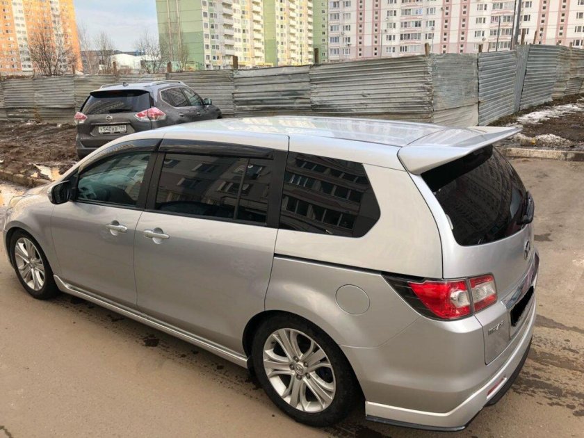 Мазда МПВ 2008