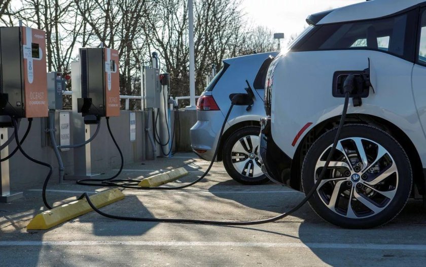 Зарядка для электромобиля