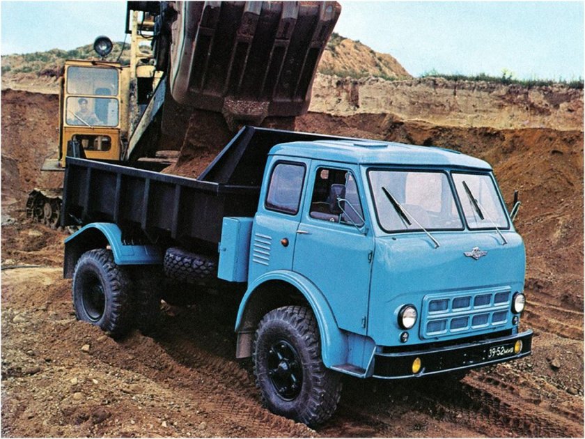 МАЗ 503 самосвал