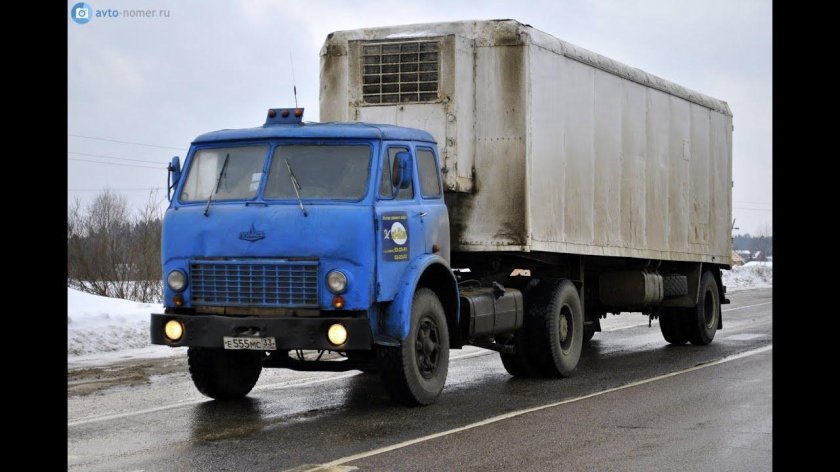 Грузовик МАЗ 500