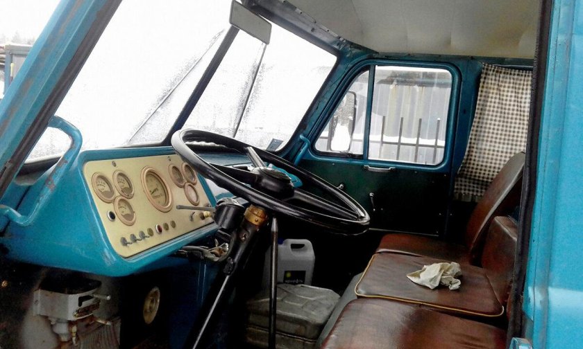 МАЗ 500 самосвал кабина