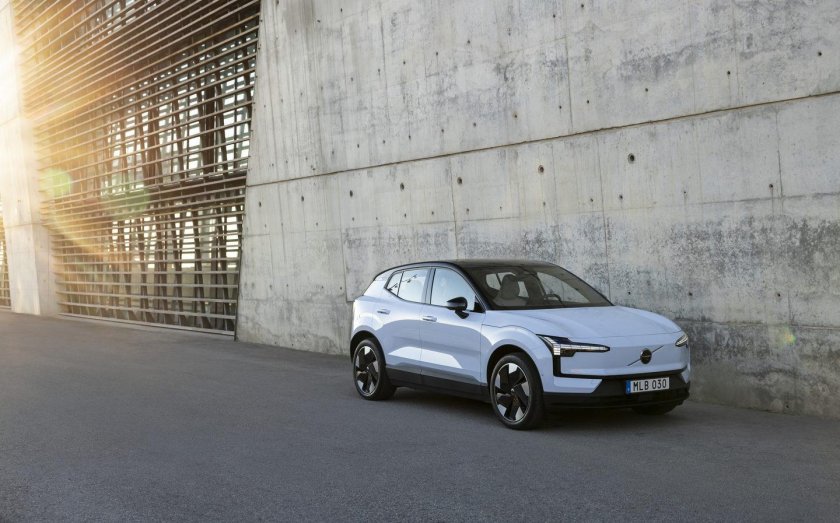 Вольво 2025 года