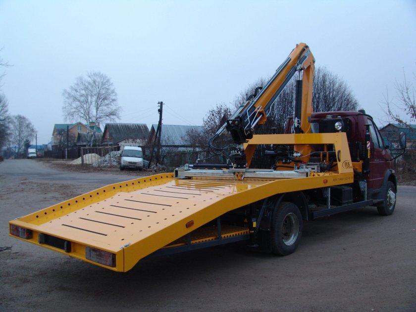 Ивеко дейли эвакуатор со сдвижной платформой