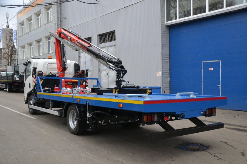 Эвакуатор со сдвижной платформой