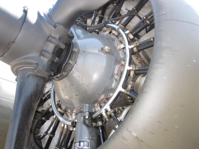 Двигатель Райт циклон 1820