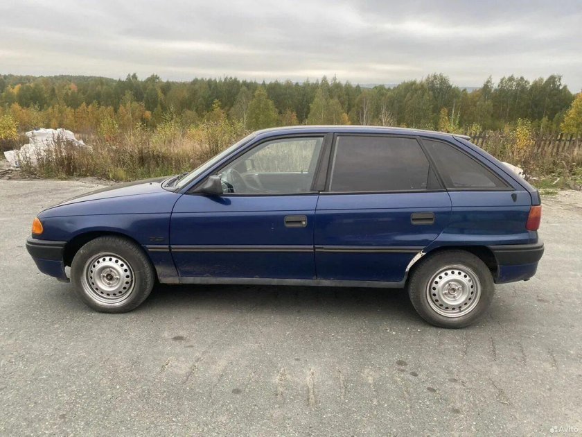 Опель Астра 1992
