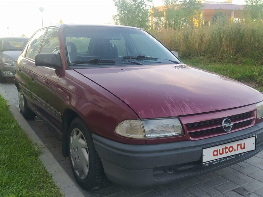 Опель Астра 1993