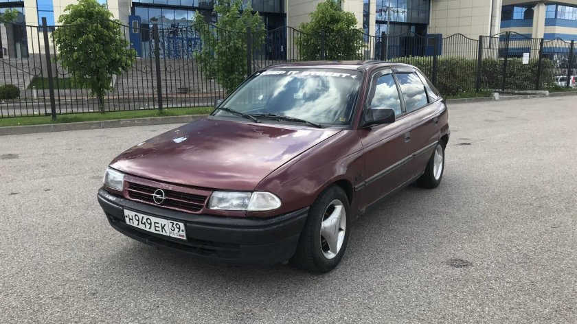 Opel f xechbek 1993