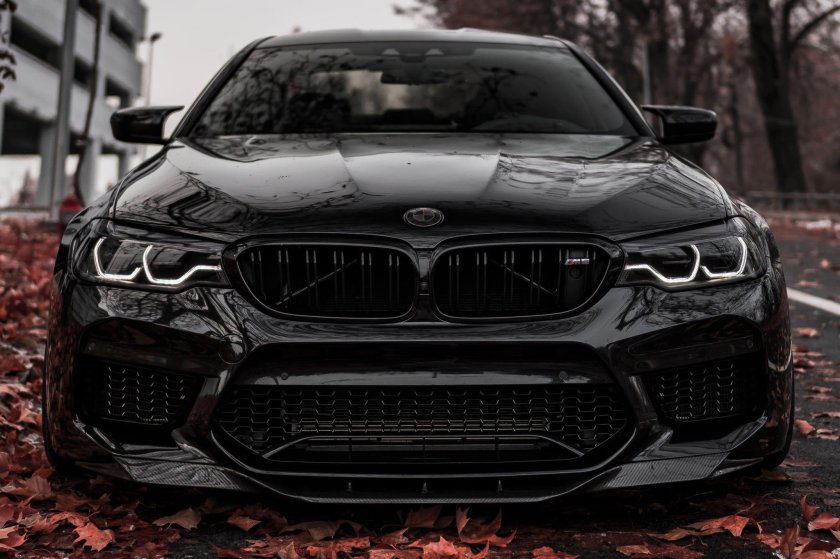 BMW m5 f90 Black