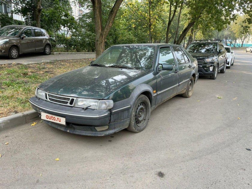 Машина Сааб 9000 2003 год