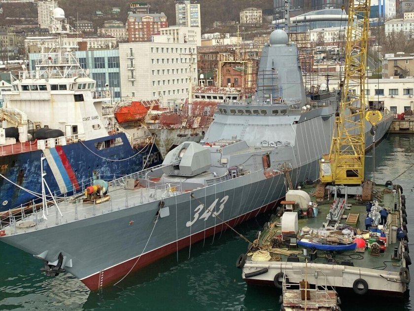 Амурский судостроительный завод 20380