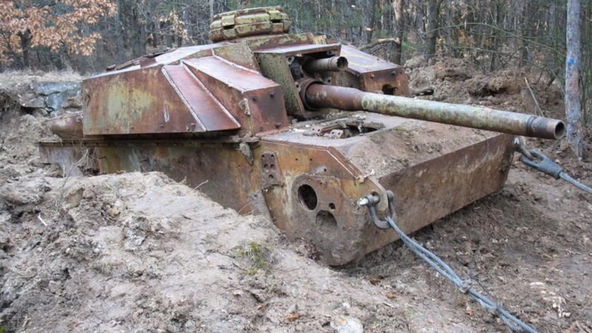 Вкопанный танк
