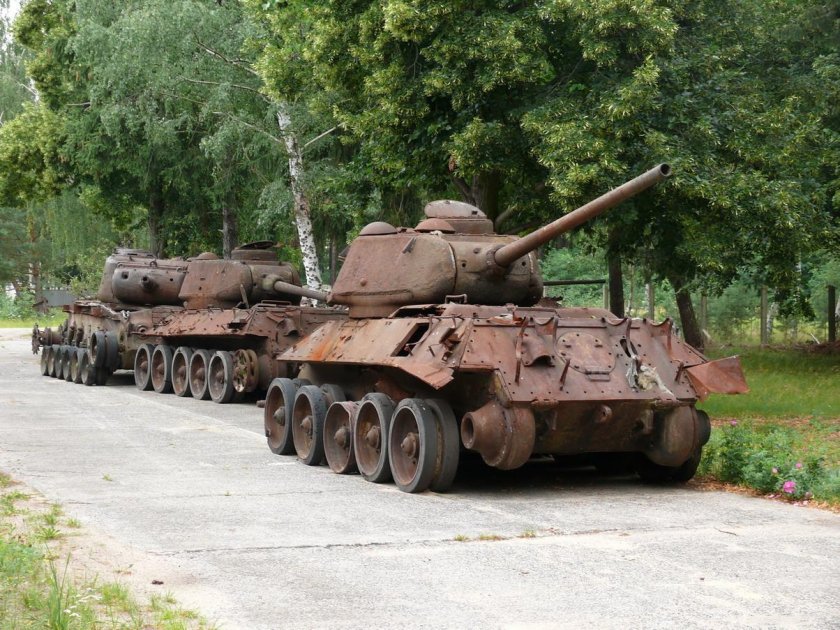 Кладбище советских танков т-34 в Германии