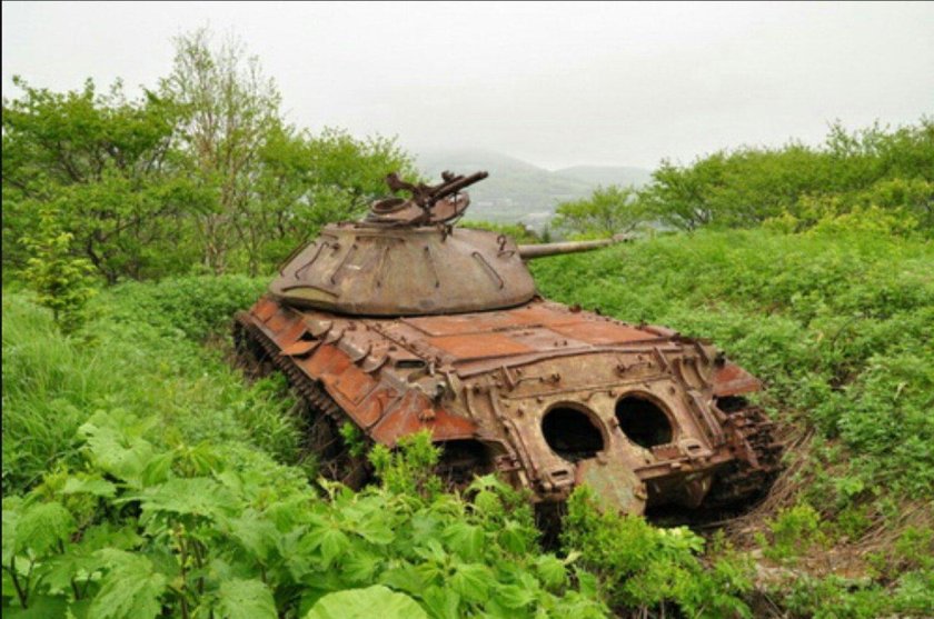 Танки ИС-3 на острове Шикотан