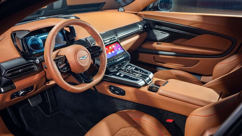 Астон мартин салон