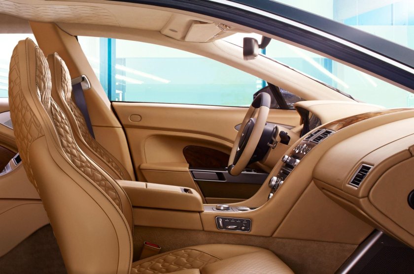 Aston Martin Lagonda