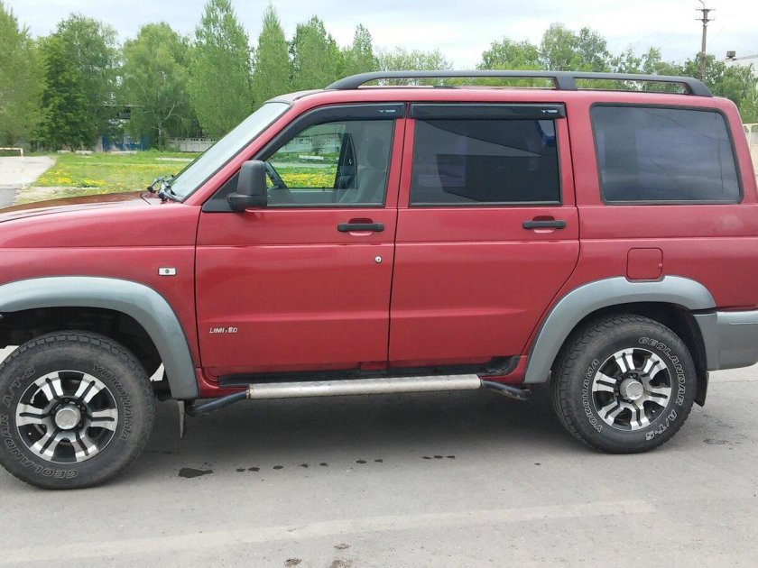 Ветровики уаз патриот спорт