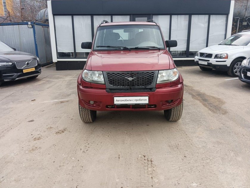 Автомобиль уаз патриот