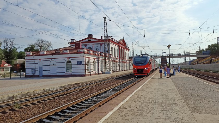 Новочеркасск железнодорожный вокзал