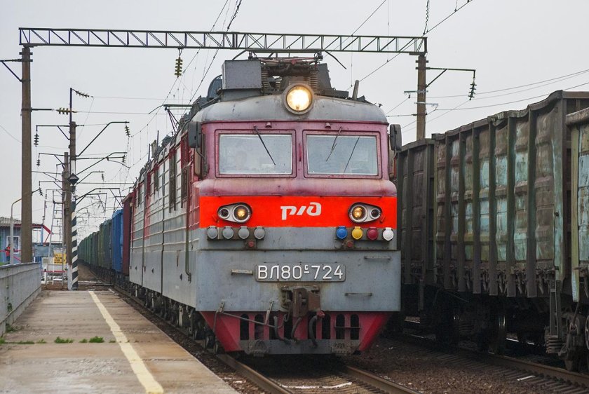 Поезд картинка