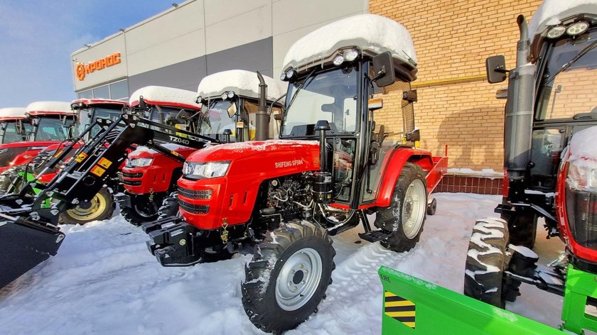 Минитрактор с кабиной