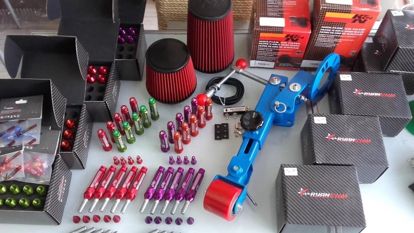 Аксессуары для автомобиля