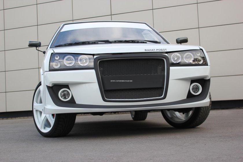 Обвес я робот на ВАЗ 2109