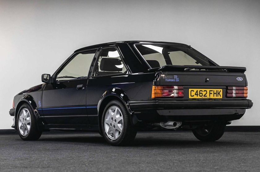 Автомобиль Diana