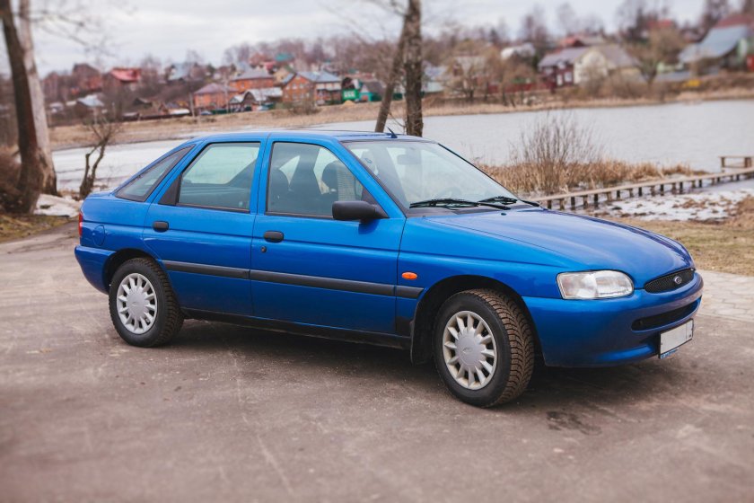 Fiat цвета морской волны 1994