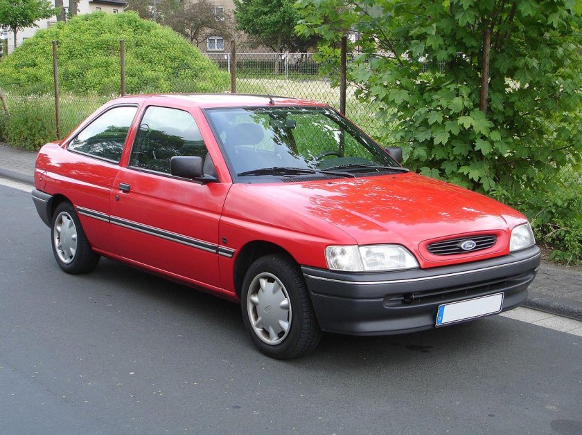 Ford хэтчбек 1992