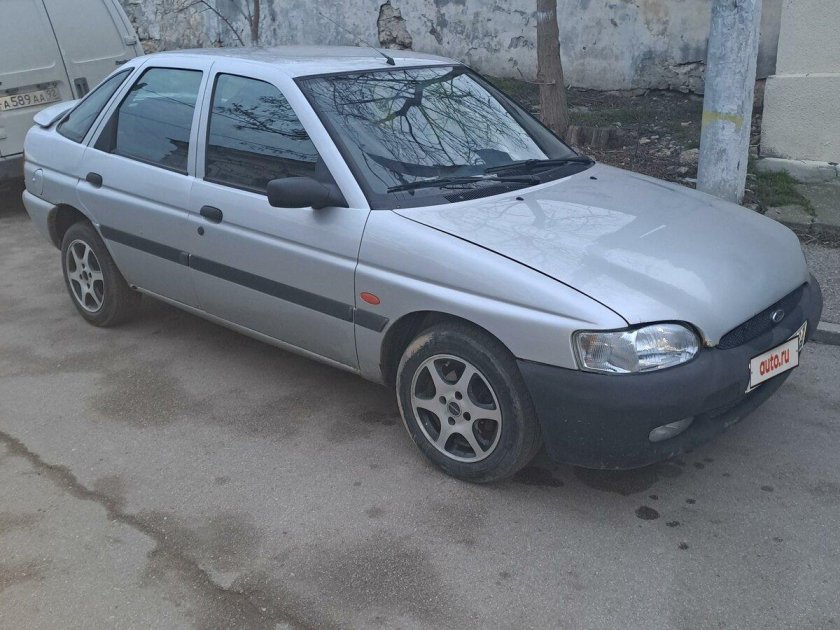 Форд эскорт 5