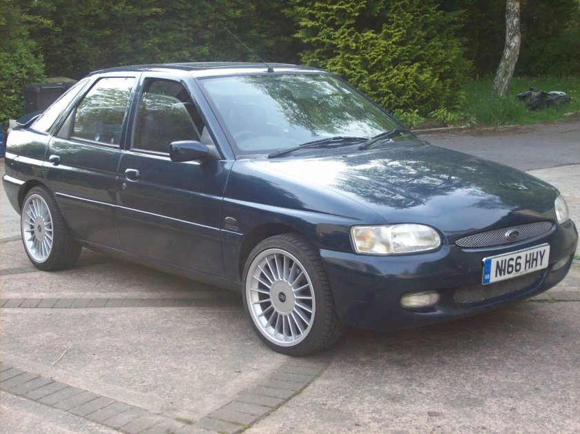 Форд хэтчбек 1995