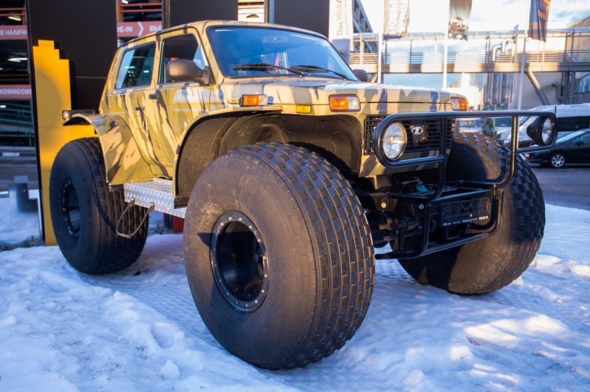 Нива Бронто болотоход