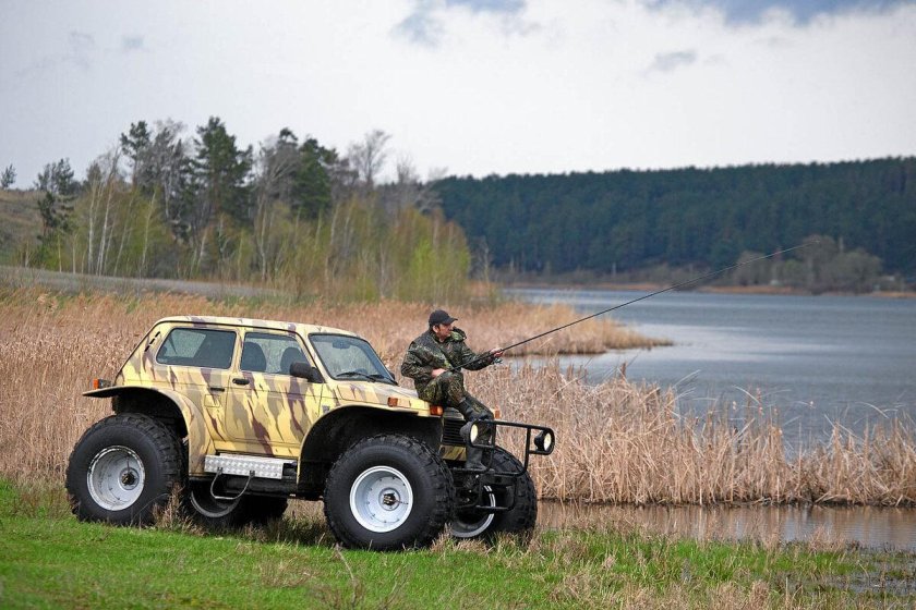 Снегоболотоход бронтомашь