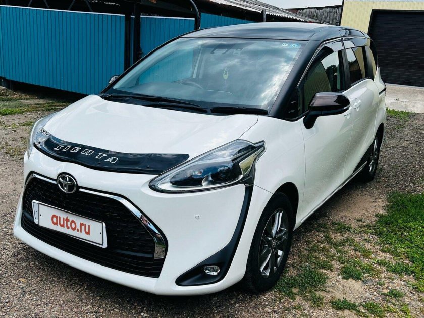 Тойота сиента 2018