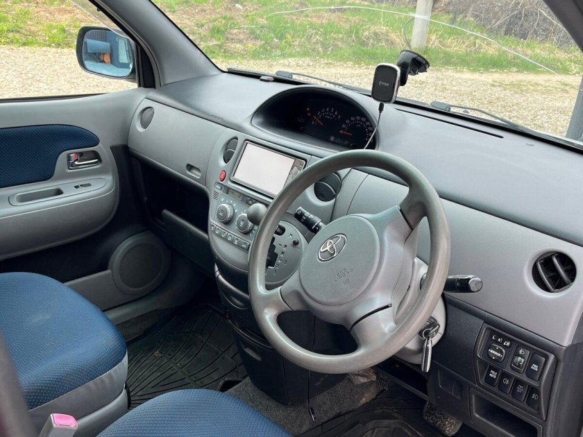 Тойота сиента