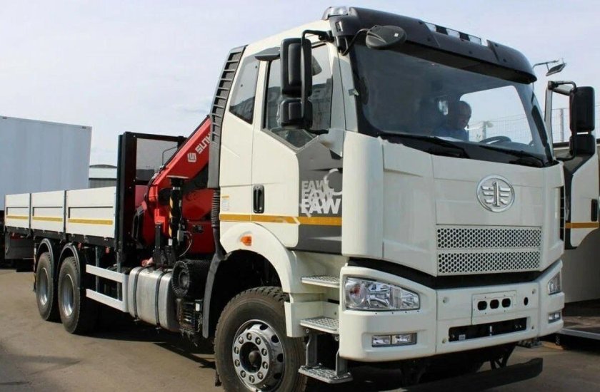 FAW ca3250 с КМУ