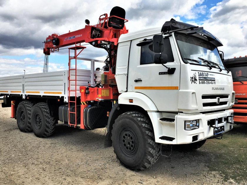 КАМАЗ 43118 С КМУ Kanglim 1256