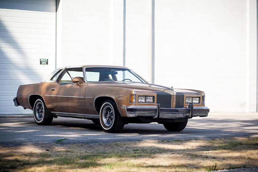 Pontiac Grand prix 1976