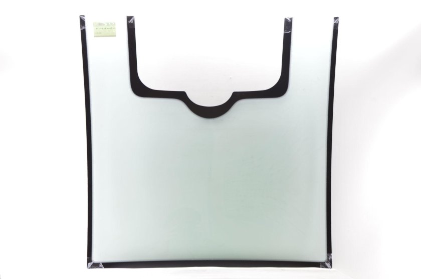 Стекла лобовые