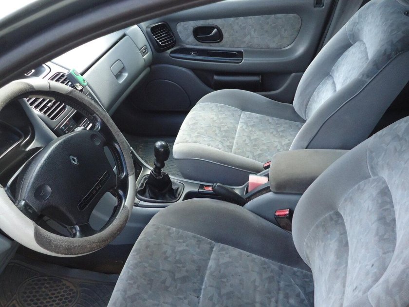 Renault Laguna 2.0 МТ, 1996