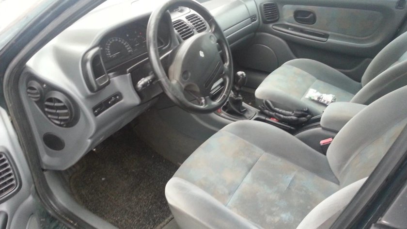 Renault Laguna 1999 салон