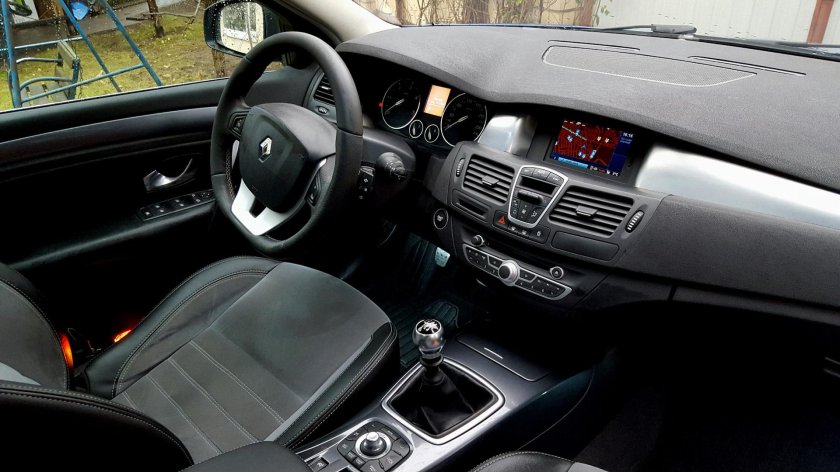 Рено Лагуна 3 салон