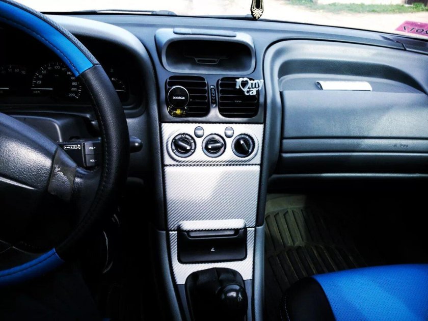 Рено Лагуна 1 салон