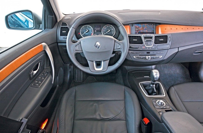 Renault Laguna 2008 салон