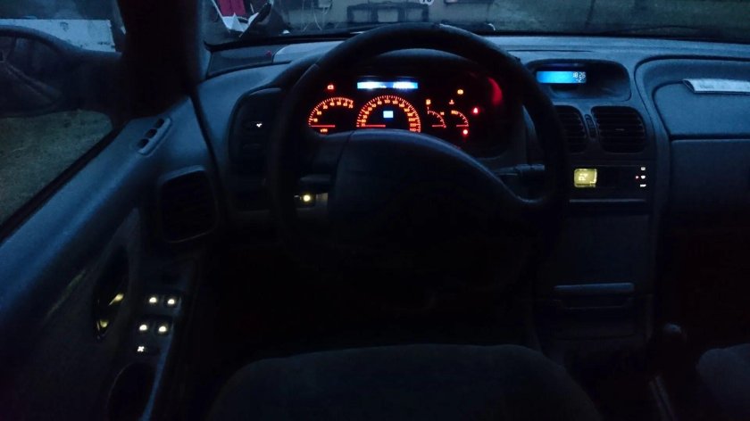 Renault Laguna 2 салон подсветка